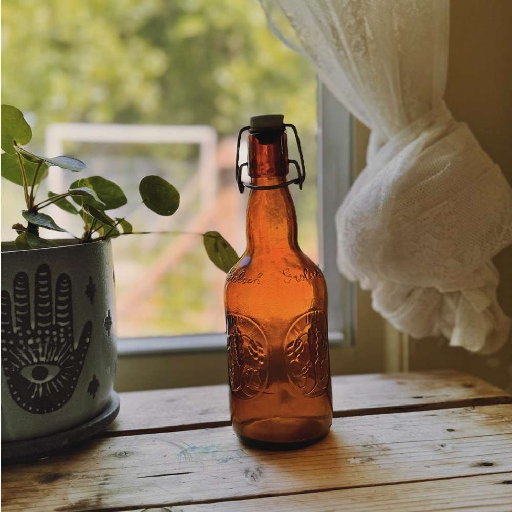 Grolsch Amber Brown Beer Bottle w/Porcelain Swing Top Lid Stopper